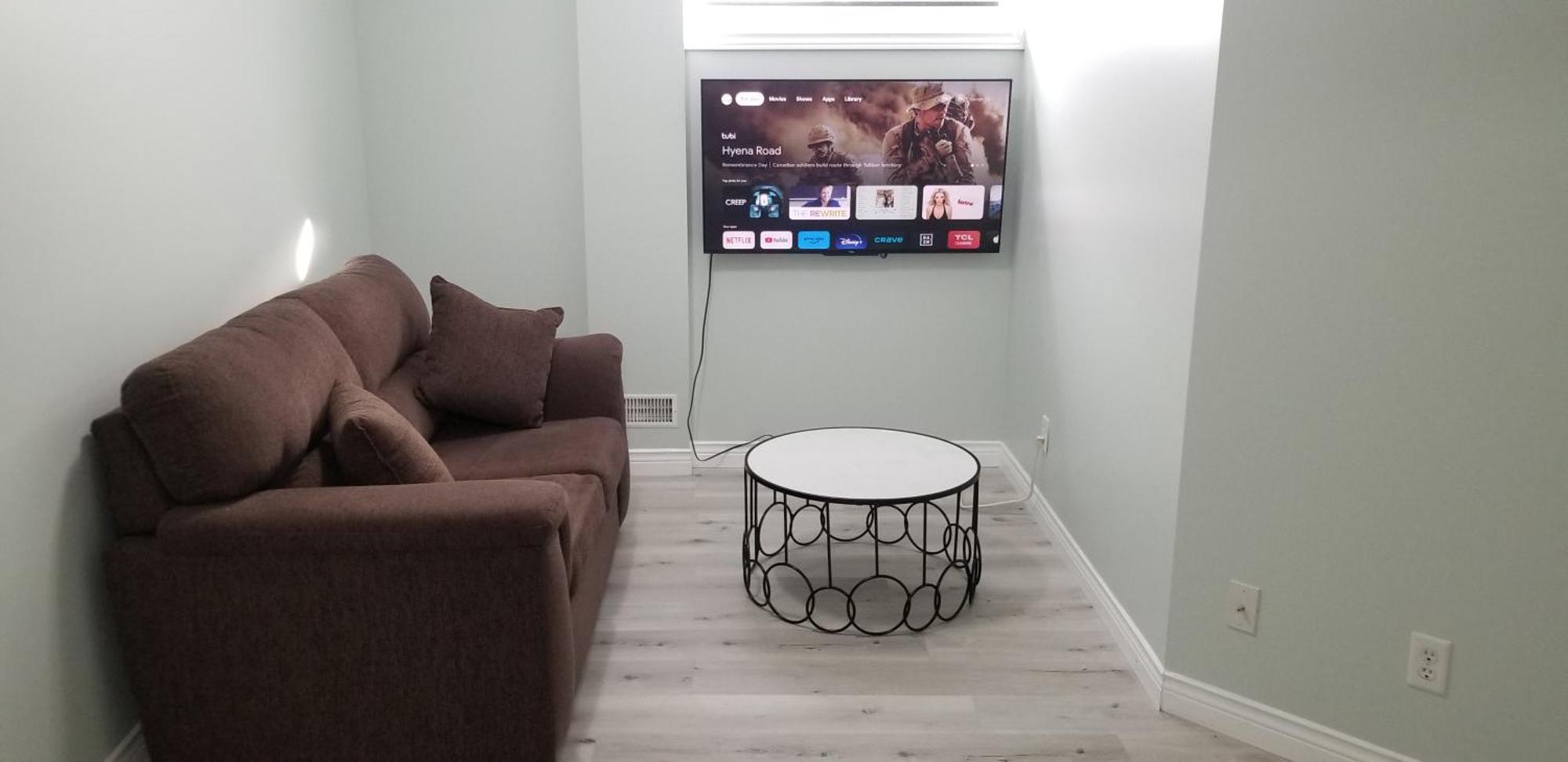 2 Bedroom Luxury Apartment Гуэлф Экстерьер фото