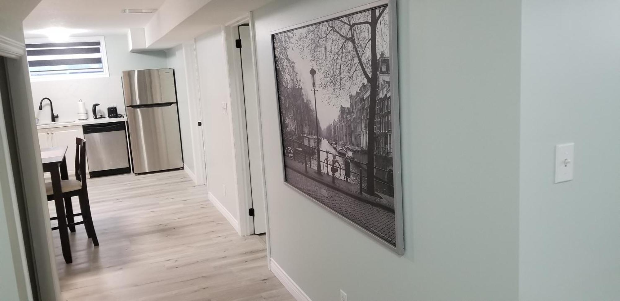 2 Bedroom Luxury Apartment Гуэлф Экстерьер фото